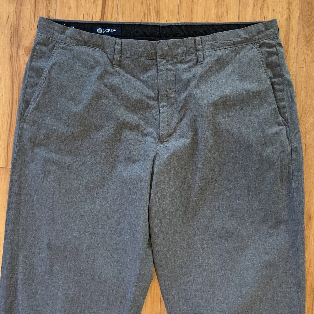 J. Crew Lightweight Men's Slacks (W36 L34)